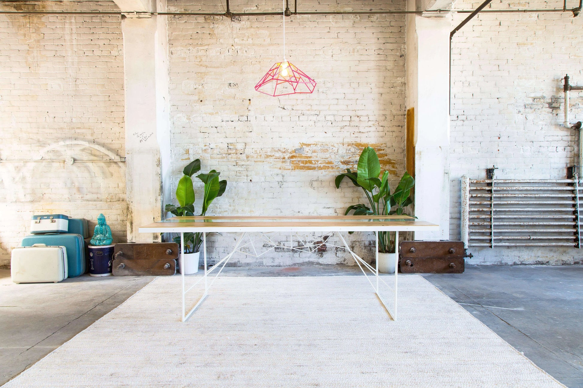 Stylish mid-century modern live edge dining table for home interiors