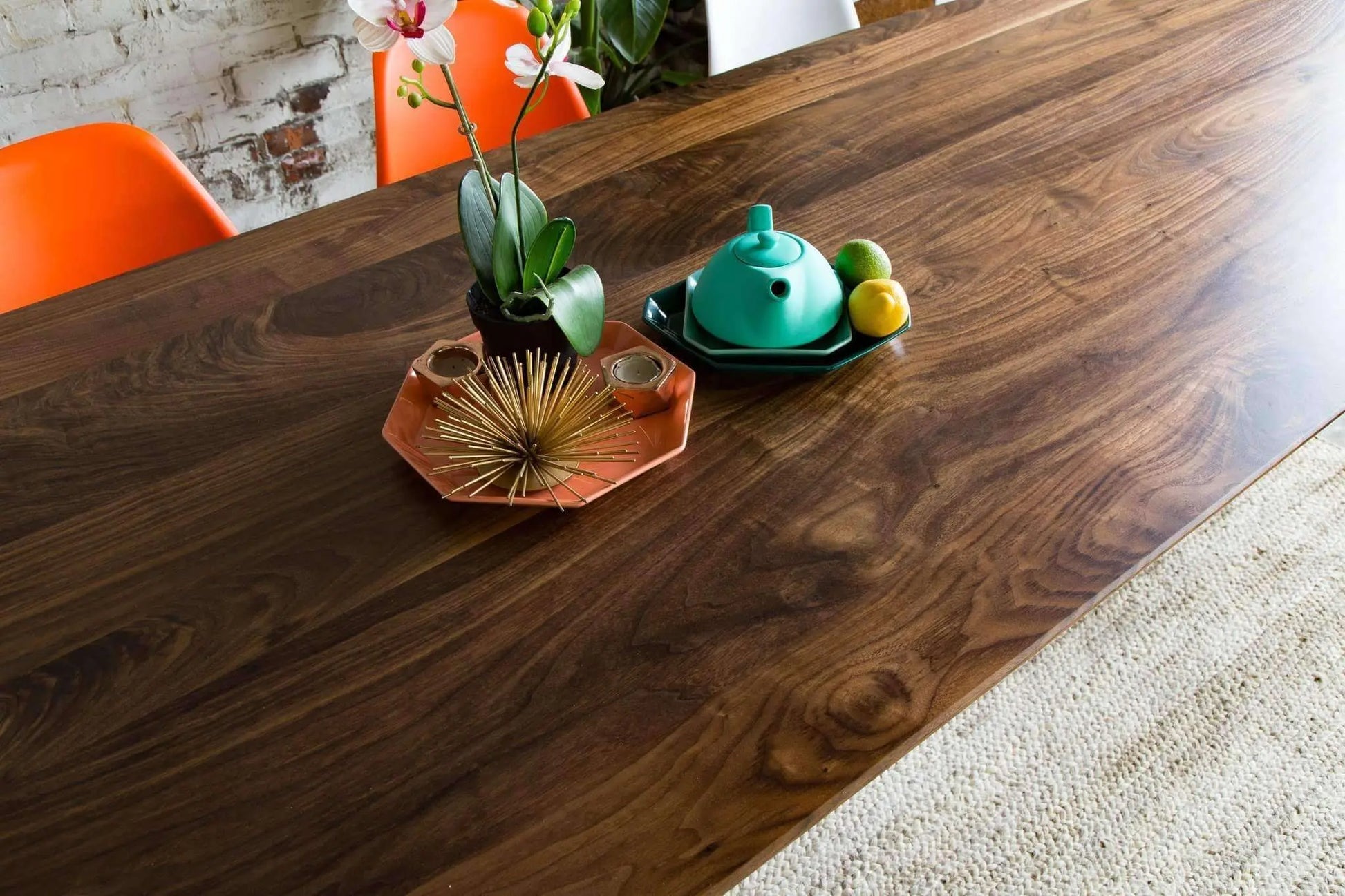 Distinctive curved semi-elliptical profile of a Scandinavian dining table