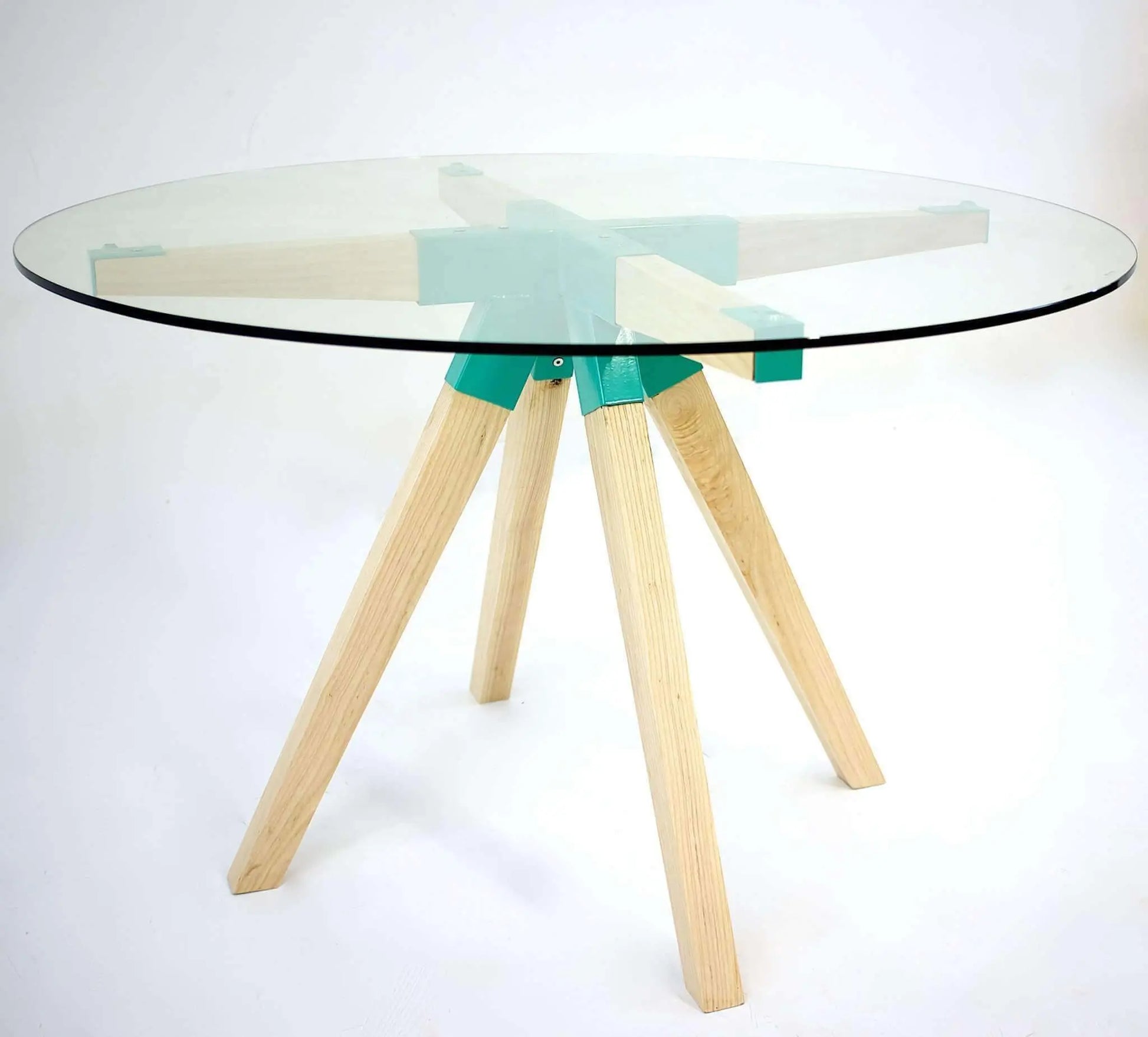 Chic and spacious glass dining table for modern interiors